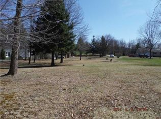 411 Large Dr, Cheswick, PA
