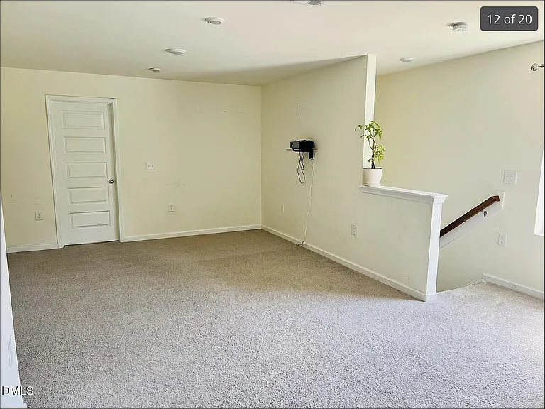 1004 Yatesbury Pl — Photo 5