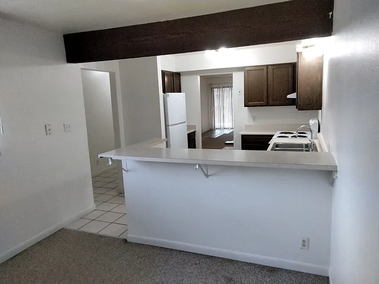 10690 W 12th Pl — Photo 2