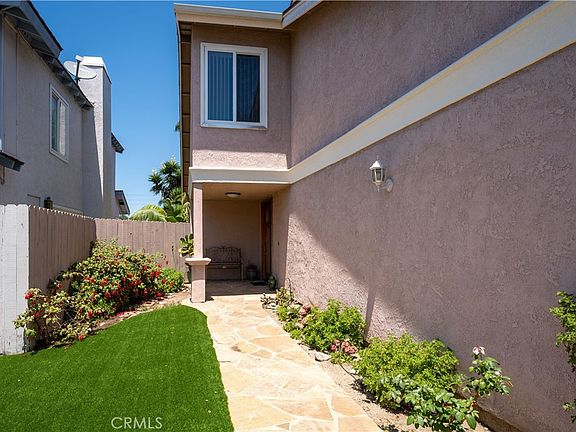 3rd image of 1106 Ridgecrest Cir