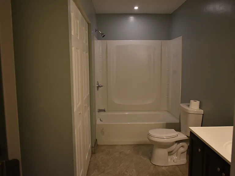 315 Pond View Ln — Photo 15