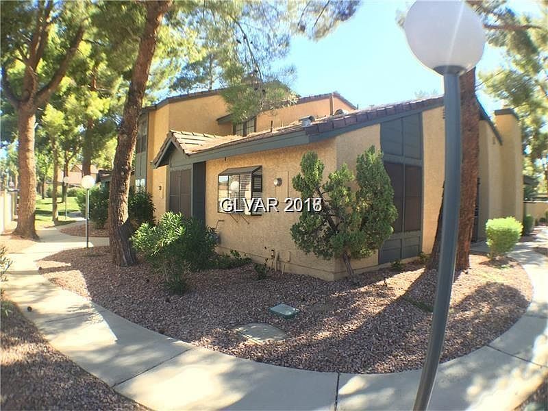 1st image of 2433 Pickwick Dr #24