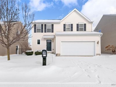 7 Scooter Ln, Hamburg, NY, 14075