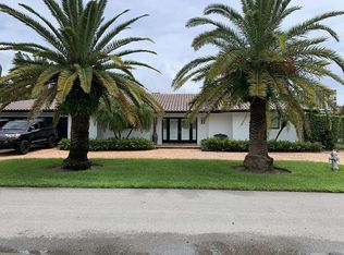 2700 Spanish River Rd, Boca Raton, FL 33432