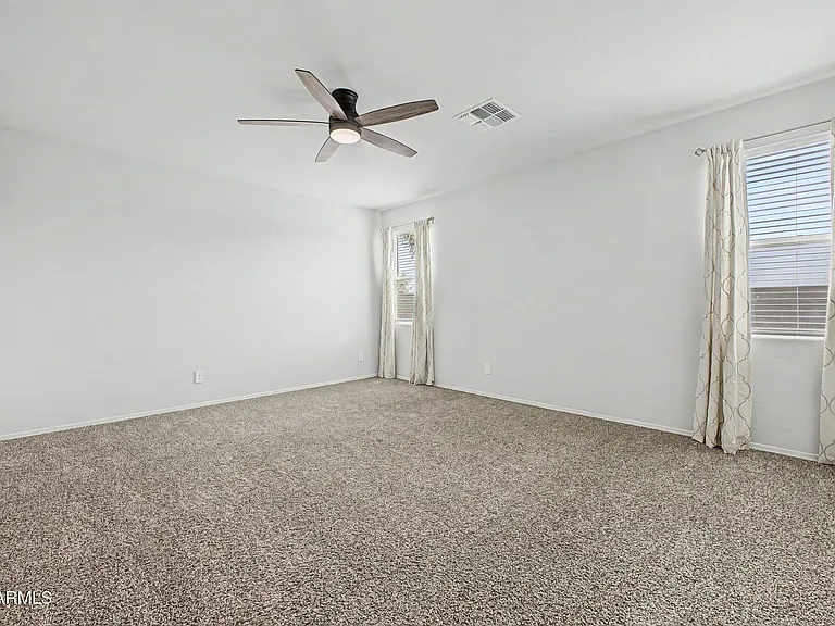 18363 W Whispering Wind Dr — Photo 11