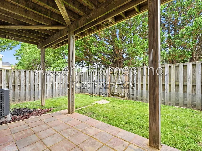 10299 Wimbledon Pl — Photo 27