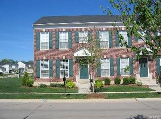 907 Rolling Thunder Dr, O'Fallon, MO 63368