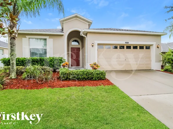 5820 Coquyt Dr, Mount Dora, FL 32757