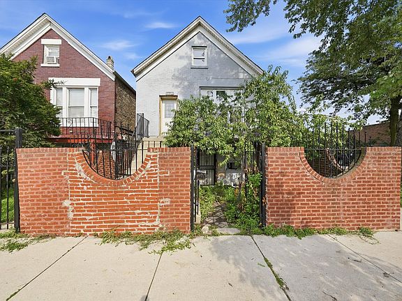 4th image of 3159 S Ridgeway Ave