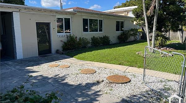 1st image of 12220 NE Miami Pl