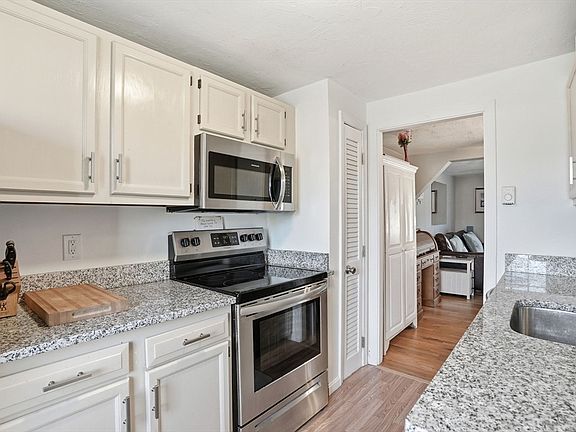 2nd image of 848 Plain St #28