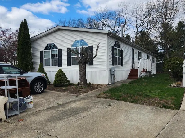 522 Buchanan Ave, Williamstown, NJ 08094