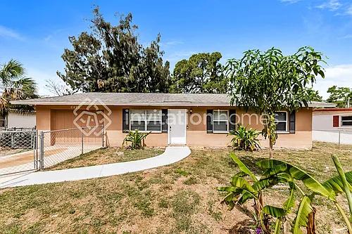 6420 8th Street Ct W Photo 1