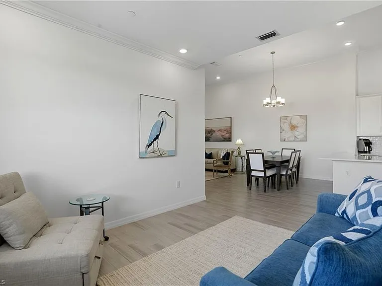 11861 Venetian Lagoon Dr — Photo 15