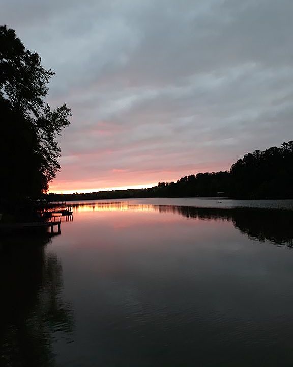 1st image of 298 Joy Dr
