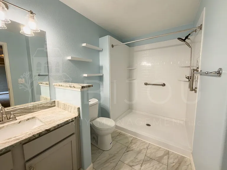 6925 Ash Creek Hts #203 — Photo 6