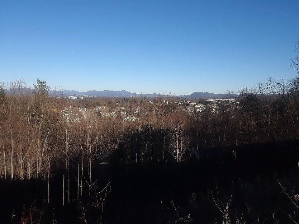 2nd image of 5681 Warwood Dr