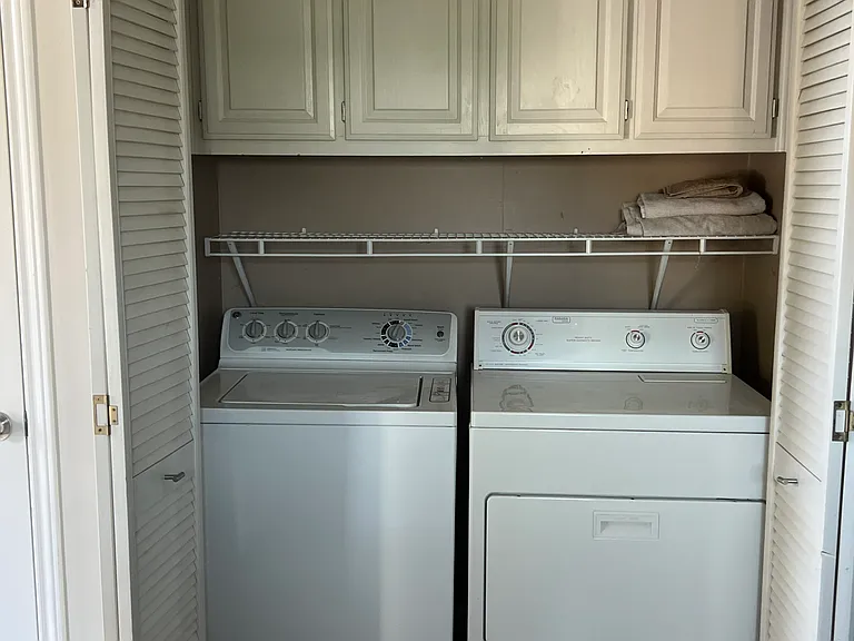 Harbor Cir — Photo 14