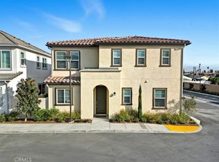 433 Willow Run Ln #TCQ1DM, Carson, CA 90745