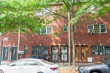 198 Stuyvesant Avenue, #2