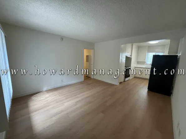 ** MOVE IN SPECIAL** 4124 Grand View! PRIME LOCATION, all vacancies currently offering 2 week fre..., 4124 Grand View Blvd #9, Los Angeles, CA 90066