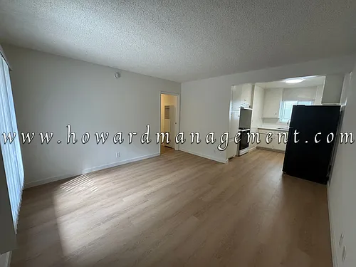 4124 Grand View Blvd Photo 1