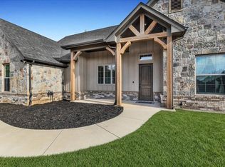 127 Paradise Oaks Ct, Paradise, TX 76073