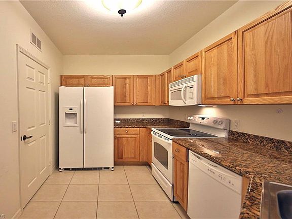 3rd image of 1775 Concordia Lake Cir Unit 3006