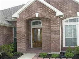3rd image of 1931 Winding Hollow Dr