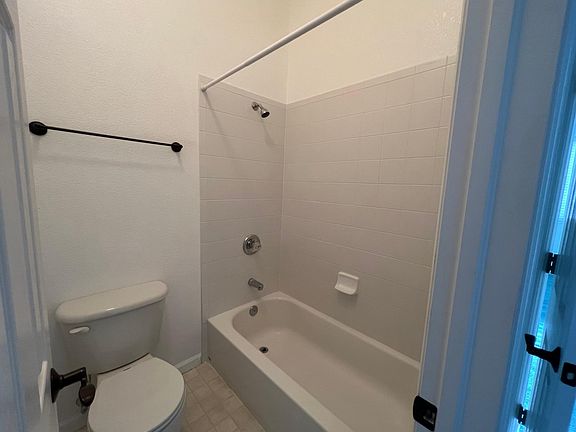 Bathroom1