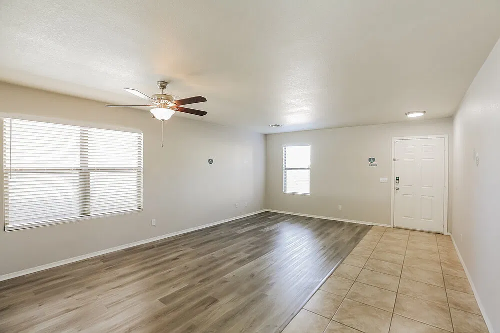 3 bed, 2.0 bath, 1756 sqft, $1,925 — Photo 4
