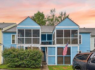 104 Peacock Pl, Summerville, SC 29485