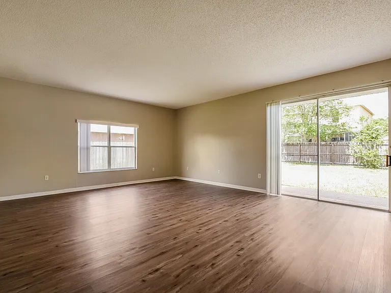 249 Lancer Oak Dr — Photo 7