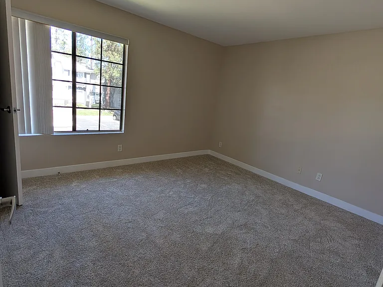 14942 Avenida Venusto — Photo 16
