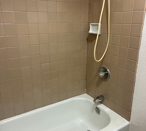4th image of 98-630 Moanalua Loop APT 315
