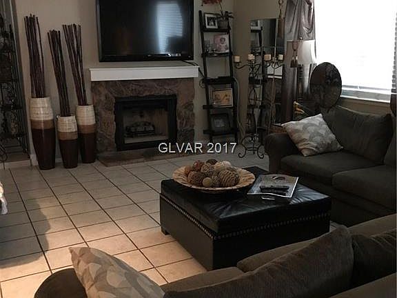 2nd image of 6652 Miragrande Dr
