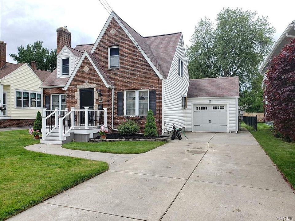 1st image of 121 Tampa Dr