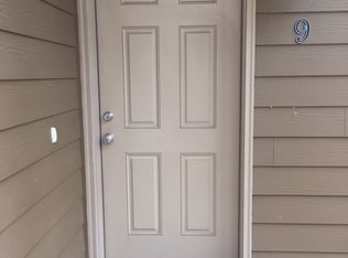 2770 Silverton Rd NE APT 9, Salem, OR 97301