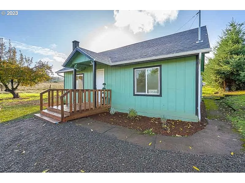 15686 Quall Rd NE photo 1