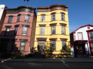 2427 5th Ave, Troy, NY 12180