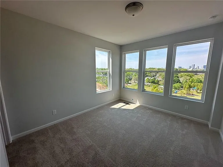 352 Skylar Ter SE — Photo 35