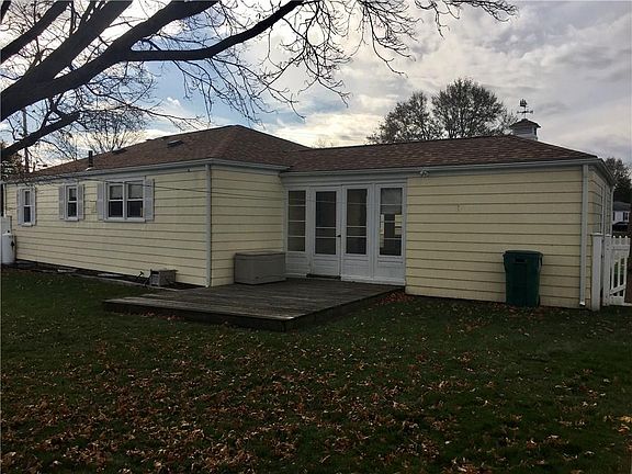 4th image of 106 Eden Crest Dr