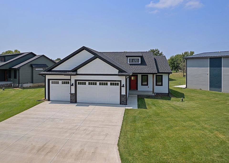 1st image of 6674 Shadow Ridge Pl