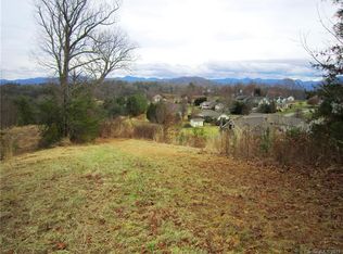 871 S Main St, Mars Hill, NC 28754