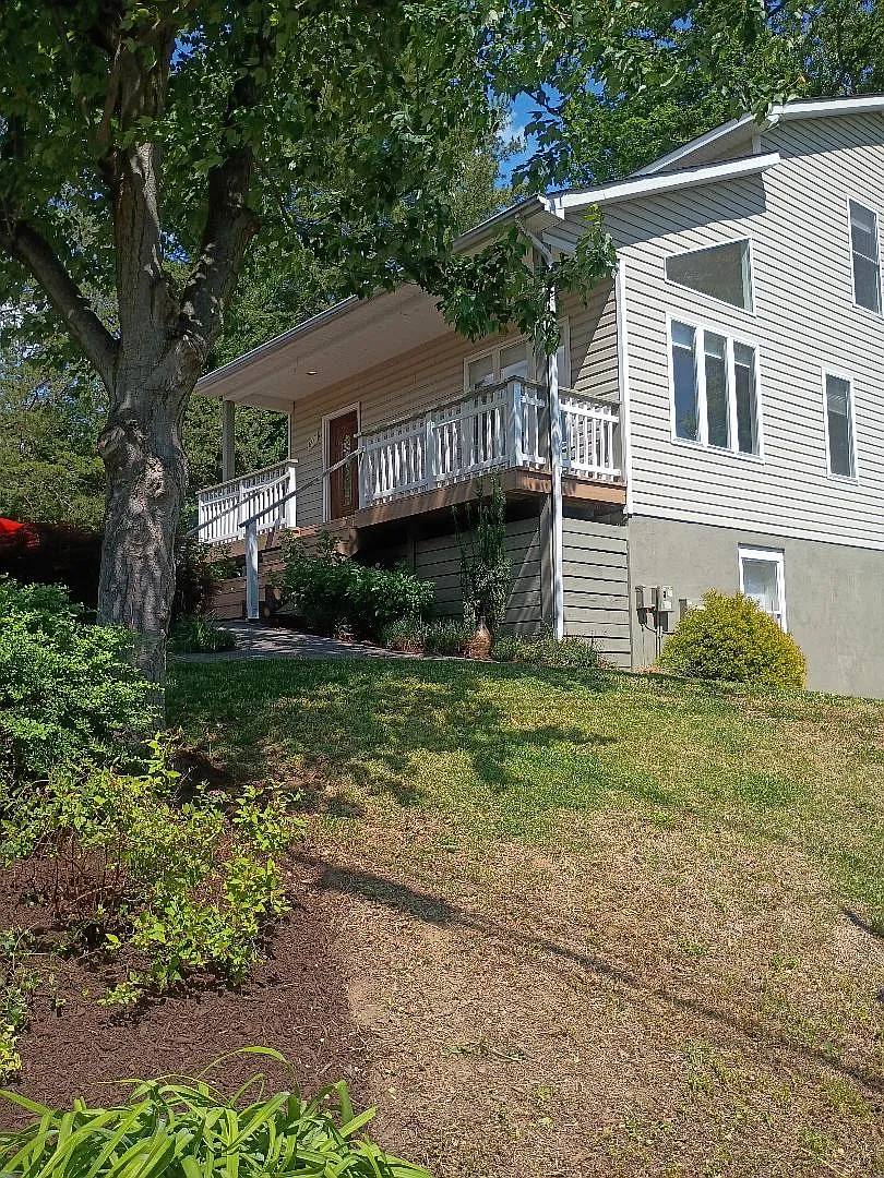 1 bed, 670 sqft, $1,550 — Photo 2