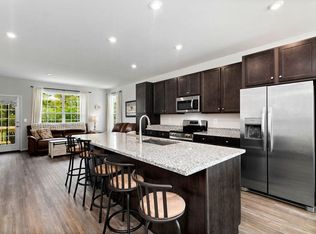 301 Willowshire Ct, Waynesboro, VA 22980
