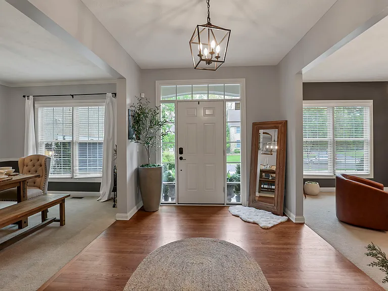 7097 Pleasant Colony Cir — Photo 6
