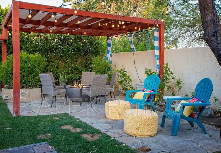 2184 E Powell Rd — Photo 43