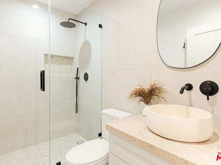 17 Sunset Ave #1 — Photo 18