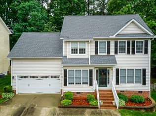 7027 Bellard Ct, Raleigh, NC 27617